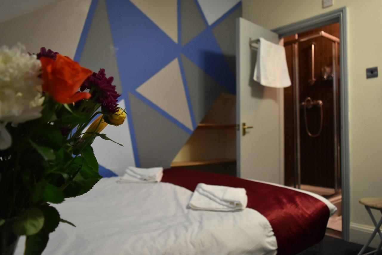 London Olympus Hotel Nirvana Ngoại thất bức ảnh