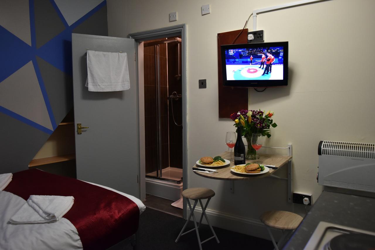 London Olympus Hotel Nirvana Ngoại thất bức ảnh